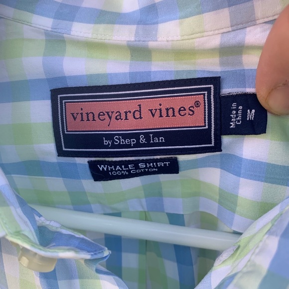 Men’s button down shirt - Picture 2 of 4